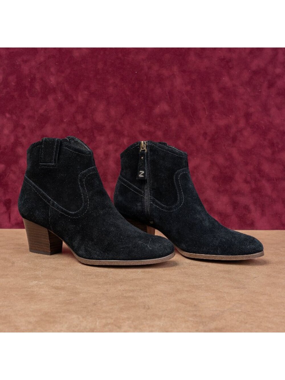 Zodiac Women Kela Black Suede Western Zip Ankle Boots size 9.5